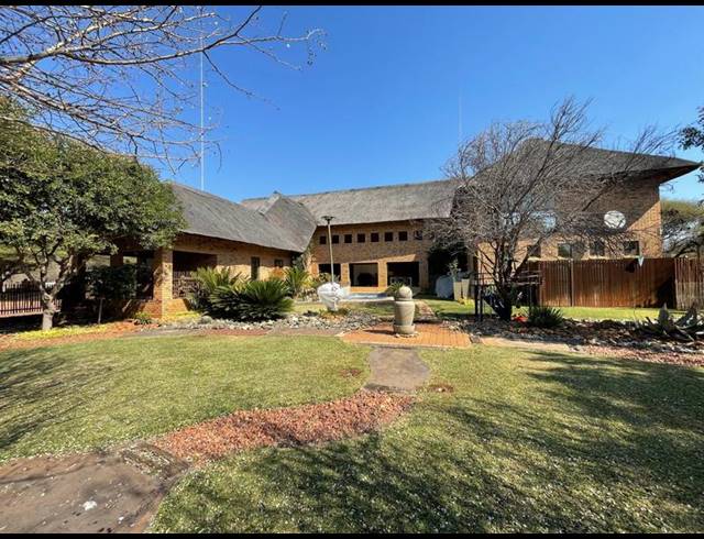 5 BEDROOM HOUSE FOR SALE IN THABAZIMBI
